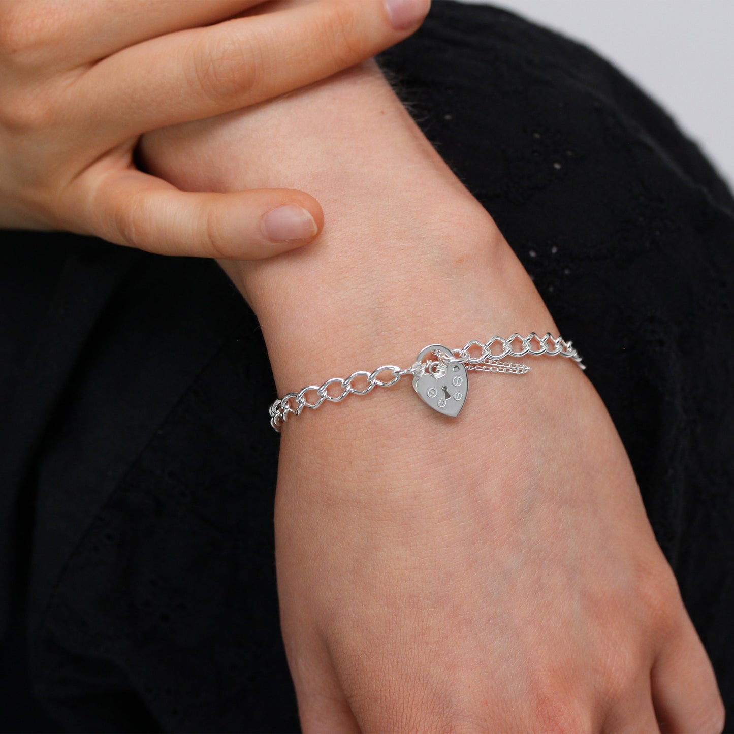 Sterling Silver Heart Clasp Charm Bracelet