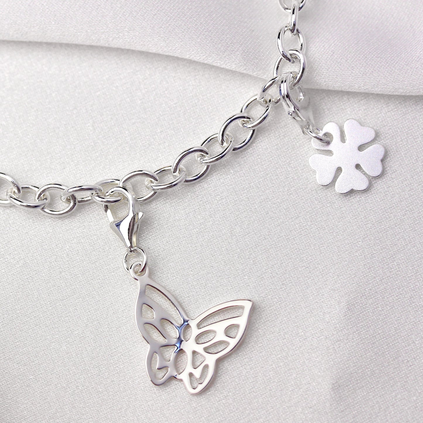 Sterling Silver Heart Toggle Bracelet