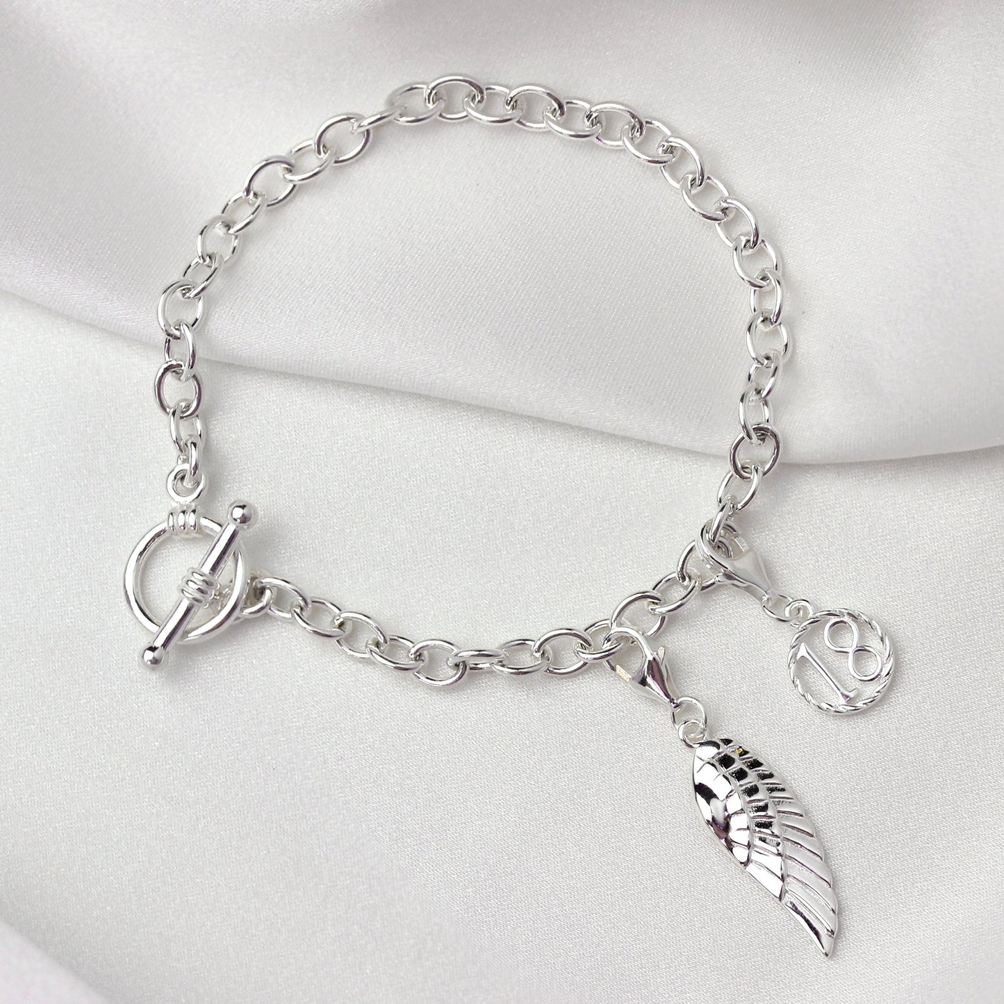 Sterling Silver Circle Toggle Charm Bracelet